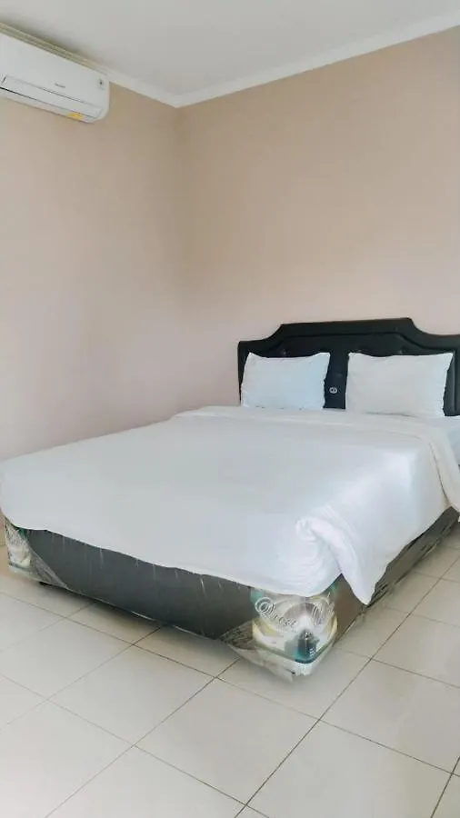 ホテル Purnama House Kuta クタ ゲストハウス